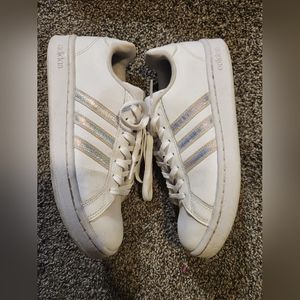 Addidas women's grand court size 8